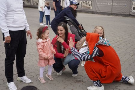 Стережися червоного півня!": закарпатські лялькарі показали прем'єру вистави про пожежну безпеку Стережися червоного півня!": закарпатські лялькарі показали прем'єру вистави про пожежну безпеку